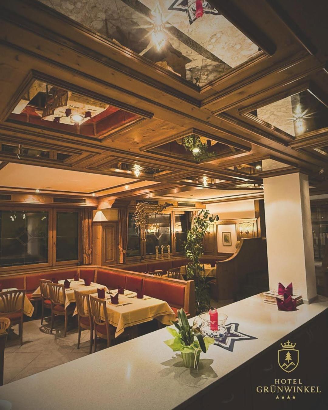 Hotel Gruenwinkel Oberharmersbach Eksteriør billede